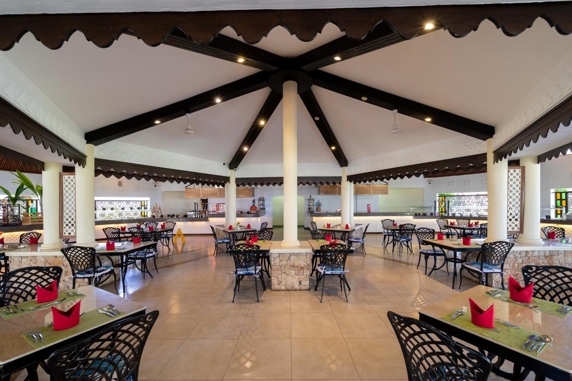 होटल Prideinn Paradise Beach Resort & Spa Mombasa